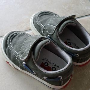 shoes for toddler size 6